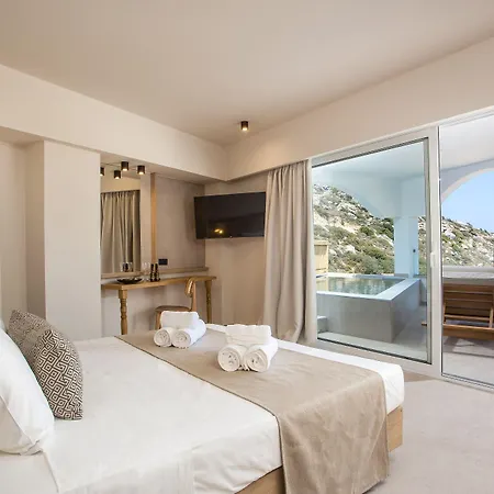 Hotel Ladiko -anthony Quinn Bay