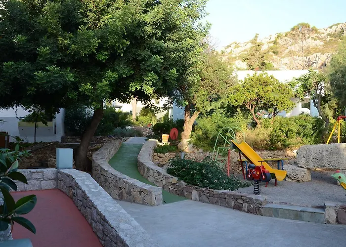 Ladiko -anthony Quinn Bay 3*