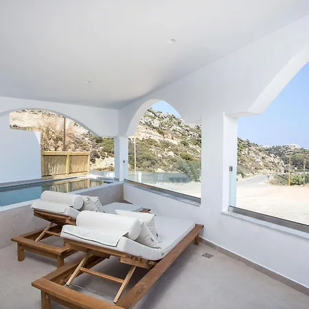 Ladiko -anthony Quinn Bay Hotel 3*