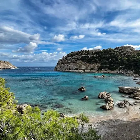 Ladiko -anthony Quinn Bay 3*