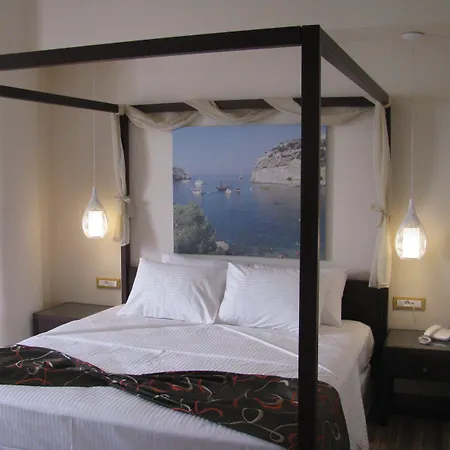 Ladiko -anthony Quinn Bay Otel 3*