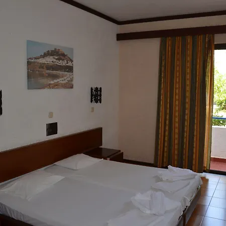 Ladiko -anthony Quinn Bay ホテル