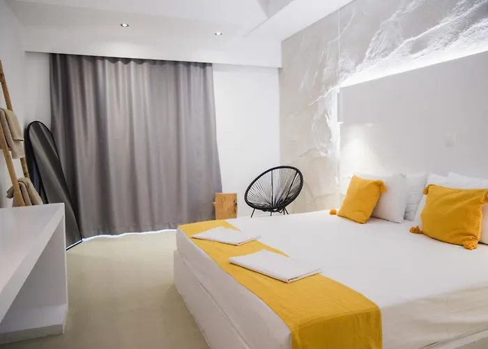 Ladiko -anthony Quinn Bay 3*