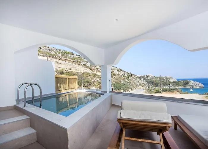 Hotel Ladiko -anthony Quinn Bay