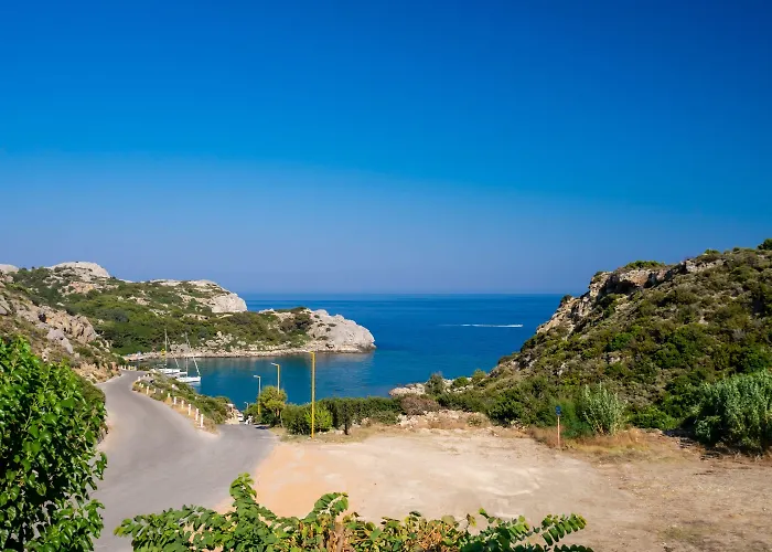 Hotel Ladiko -anthony Quinn Bay 3*