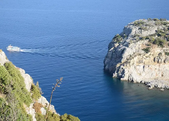 Ladiko -anthony Quinn Bay Hotel 3*